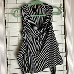 Ann Taylor 4p Petit Black and White Sripe Blouse